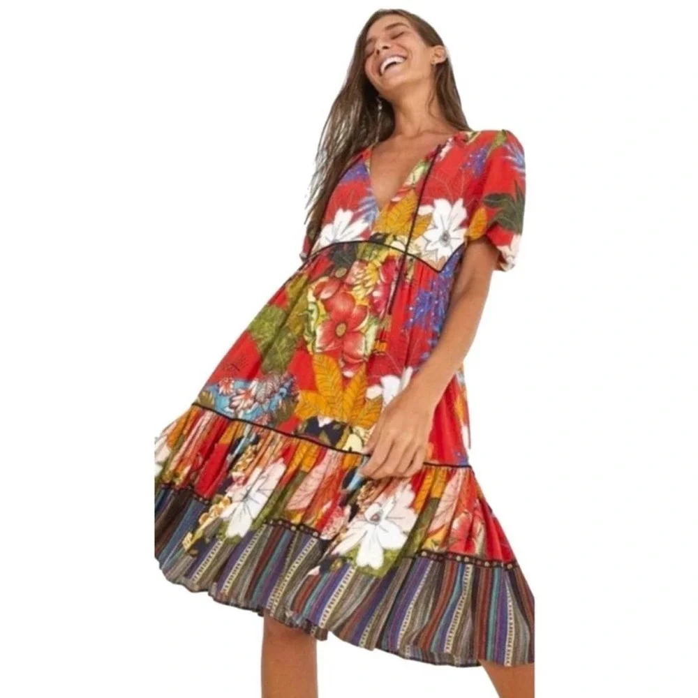 Farm Rio Bordado Flores Mini Dress